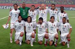 【资料】AC米兰2004-2005赛季欧冠半决赛胜埃因霍温，决赛负利物浦【AC米兰资料】【足球资料】