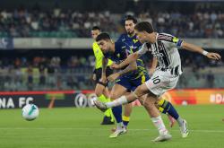 尤文1-1维罗纳 暂登联赛榜首