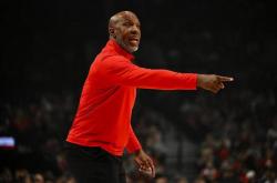 NBA教练变情报贩子！比卢普斯涉操控比赛案件，波特兰开拓者矇(méng)羞