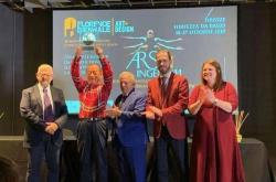 韩玉臣再次荣任佛罗伦萨国际当代艺术双年展评委