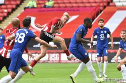 英超联赛，富勒姆VS桑(sāng)德兰，主场狂龙能(néng)否战胜大黑马桑(sāng)德兰？