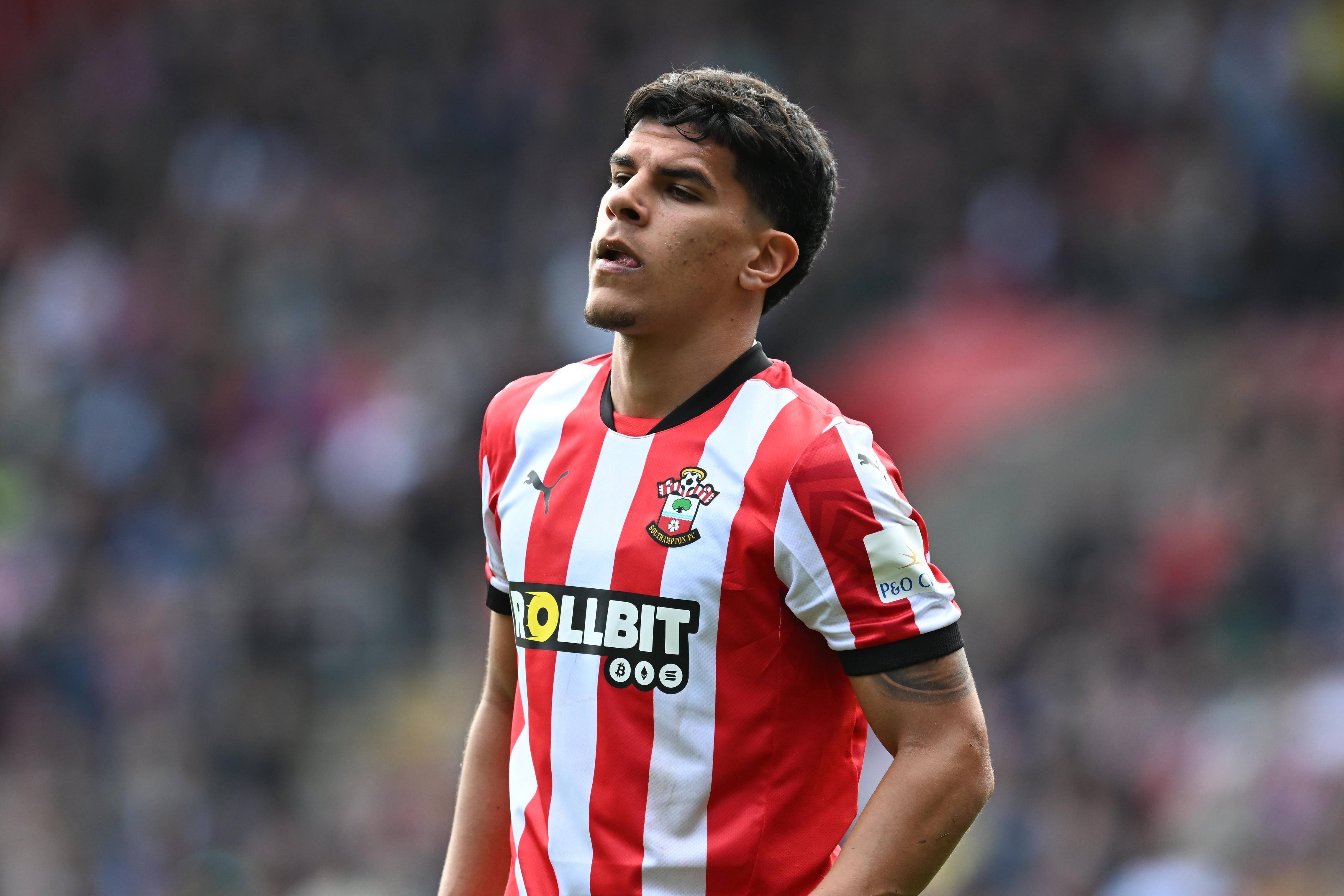 记者:马竞与西汉姆争夺南安普顿中场马特乌斯-费尔南德斯