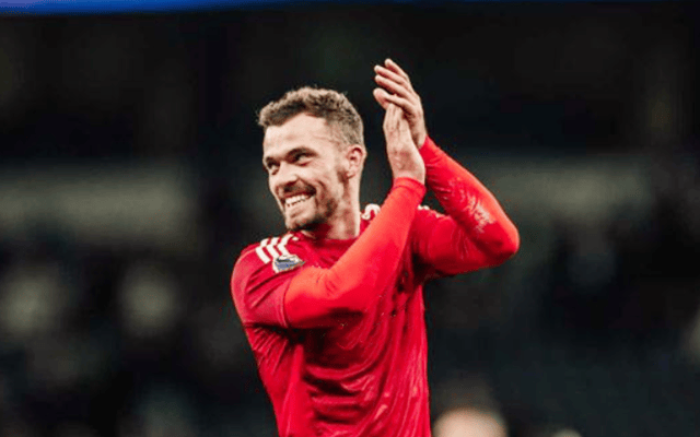 英超:诺丁汉森林表现稳定,西汉姆联状态尴尬