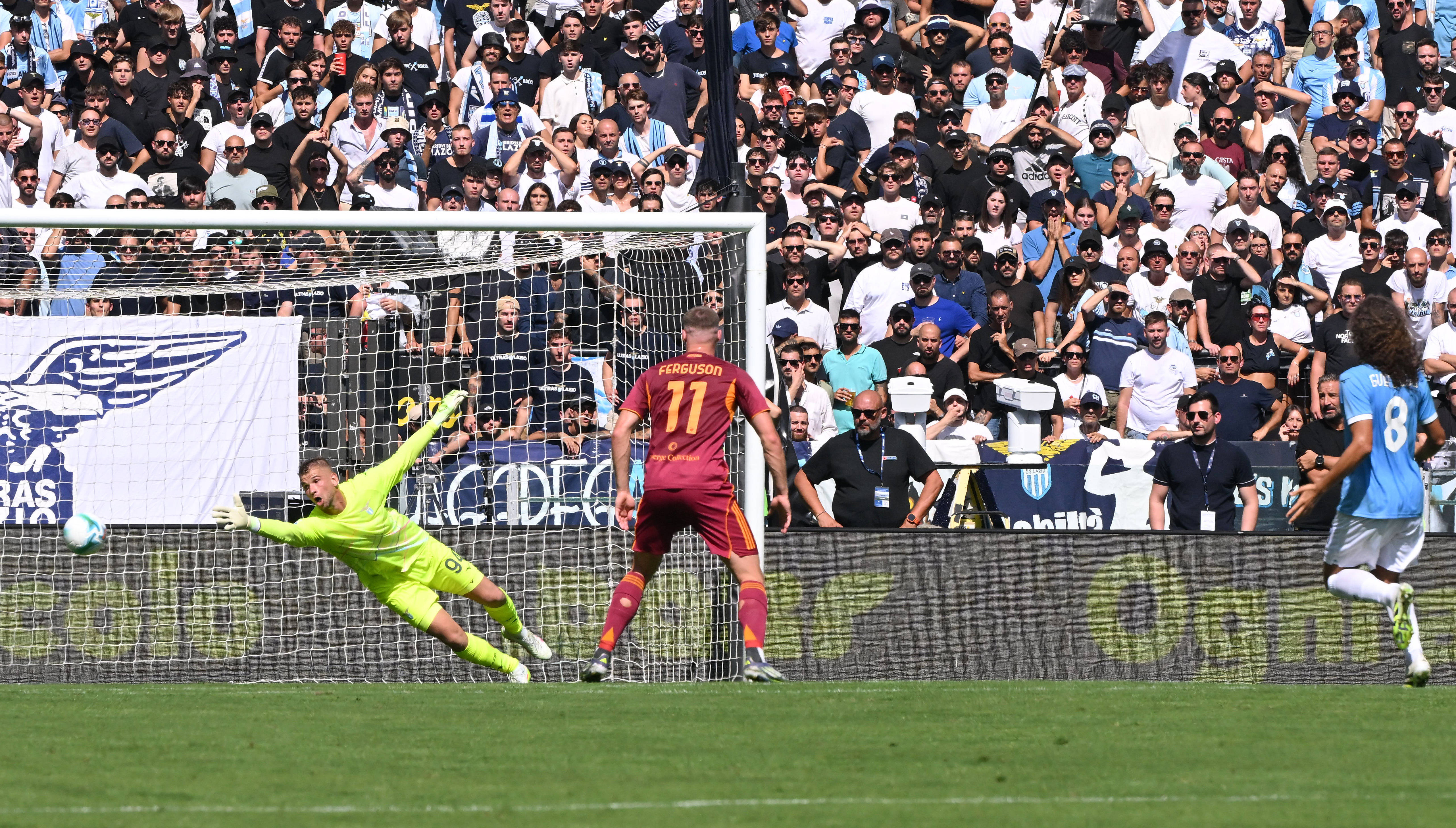 (体育)足球——意甲:罗马胜拉齐奥