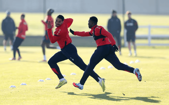 欧会杯:斯特拉斯堡状态起伏,水晶宫表现稳定