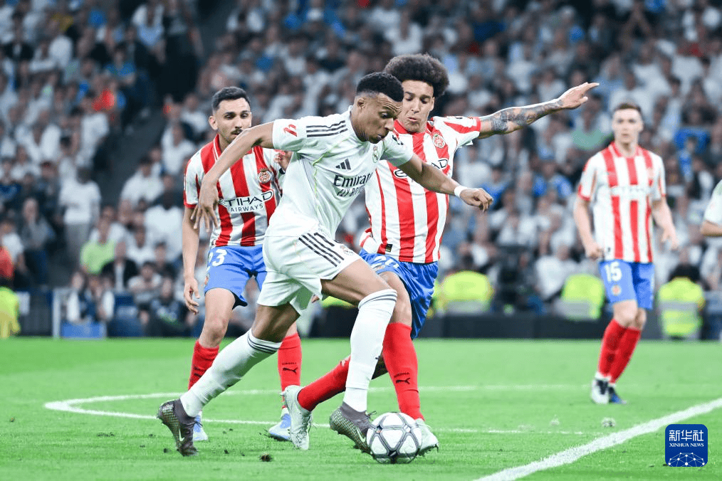 西甲：皇马平赫罗纳